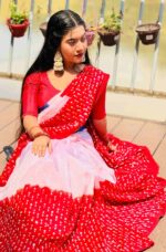 1050 টাকায় বাটিক সিল্ক শাড়ি - Image 3