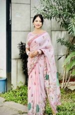 1050 টাকায় পাকিস্তানি ইন্সপায়ারড সিল্ক শাড়ি - Image 5